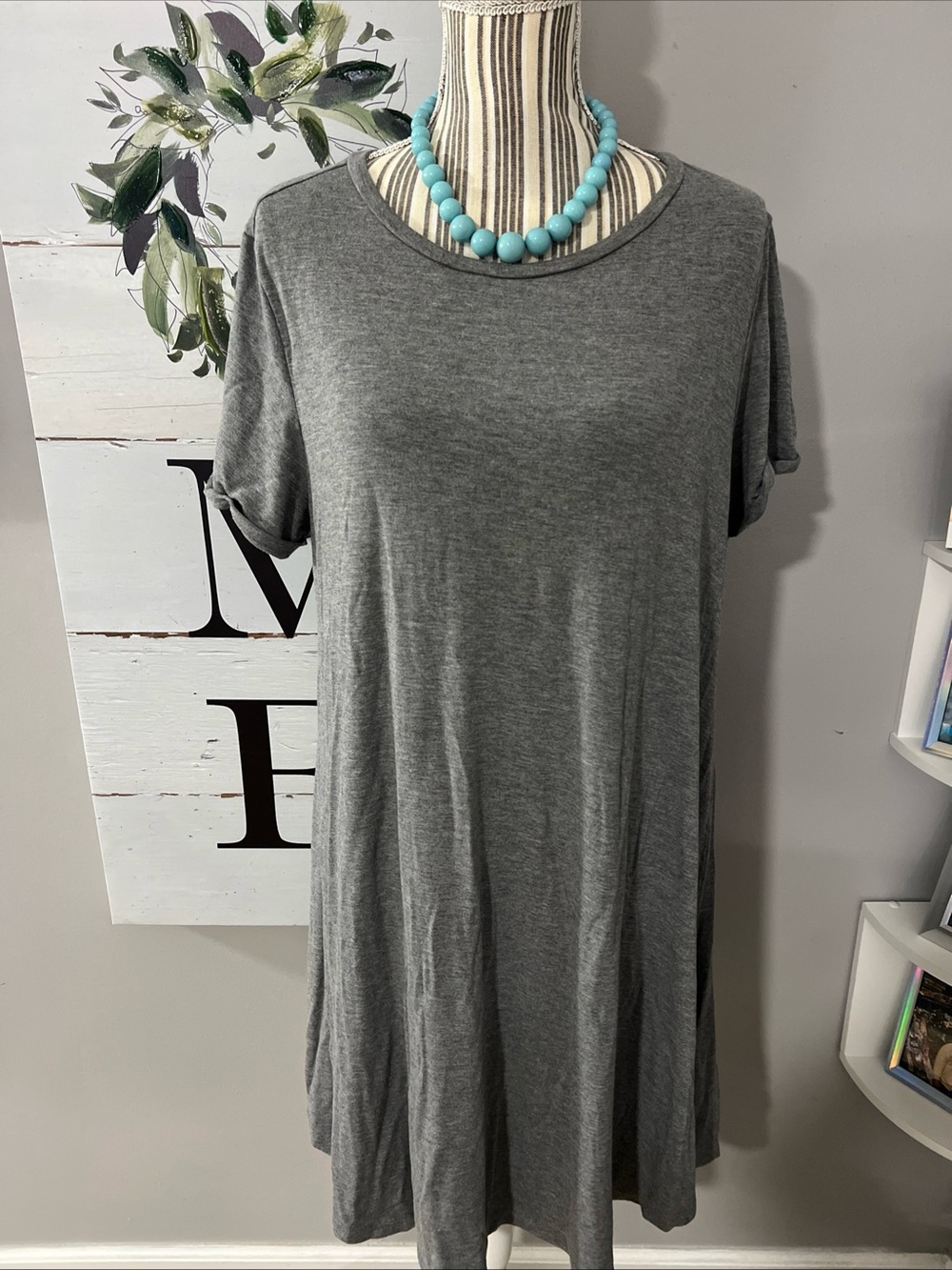 Forever 21 Gray Short-Sleeve Swing Tunic